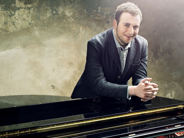 Raphael Gualazzi